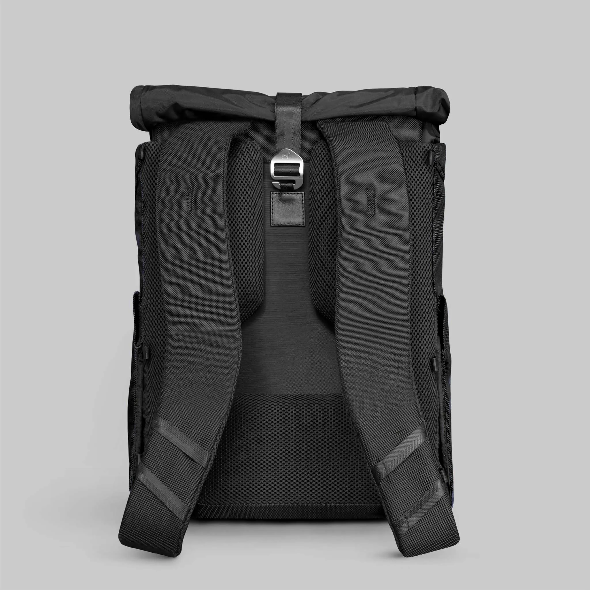 ANTI-THEFT SPEED BACKPACK by The Frenchie Co