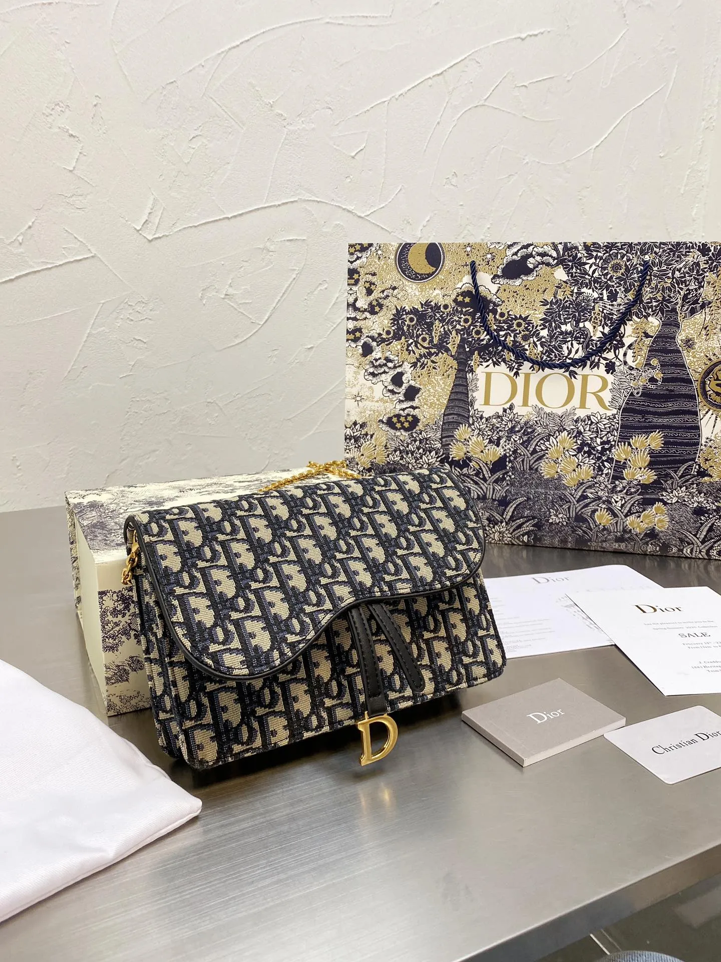 Designer Handbags DR 050