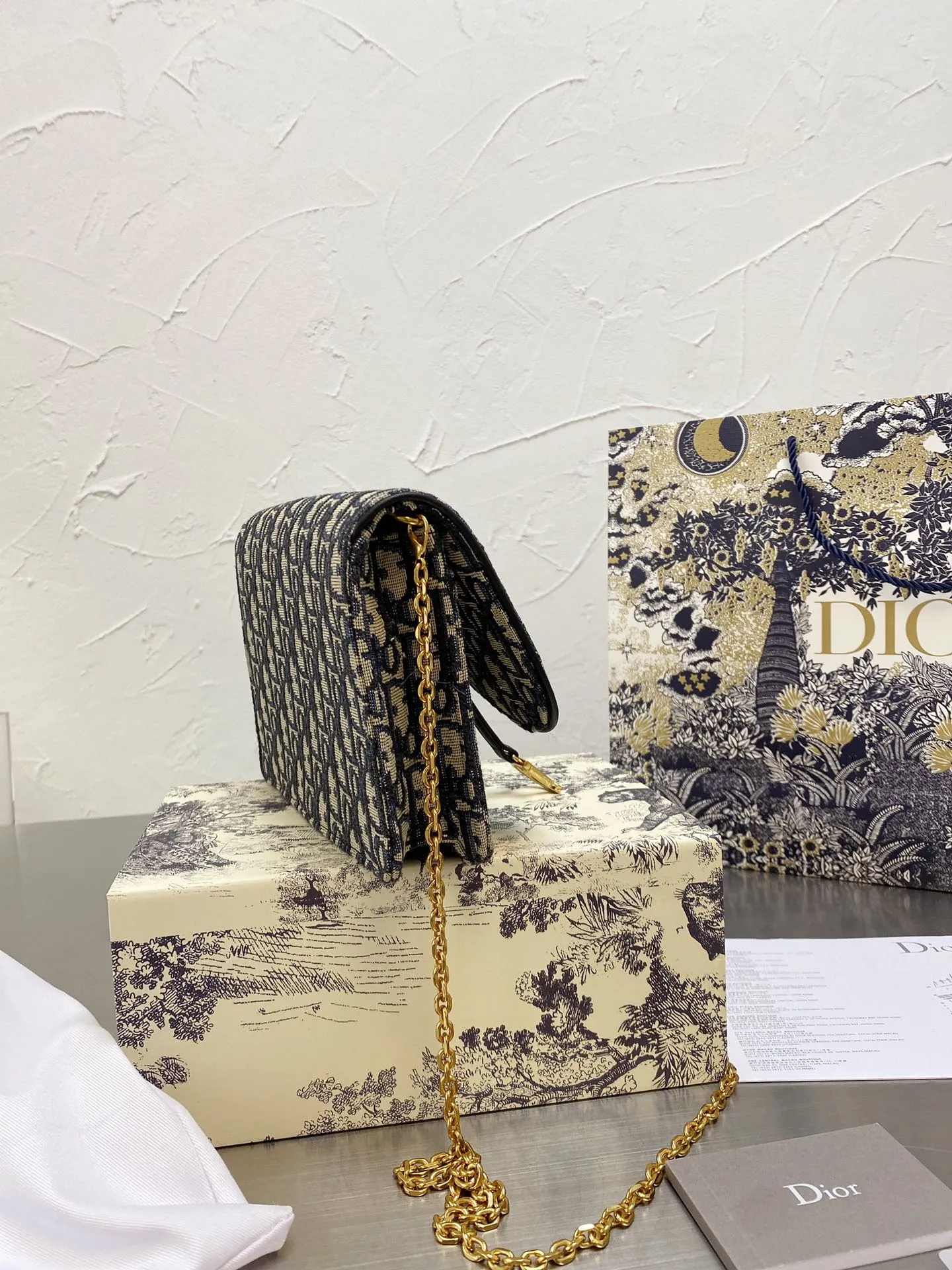 Designer Handbags DR 050