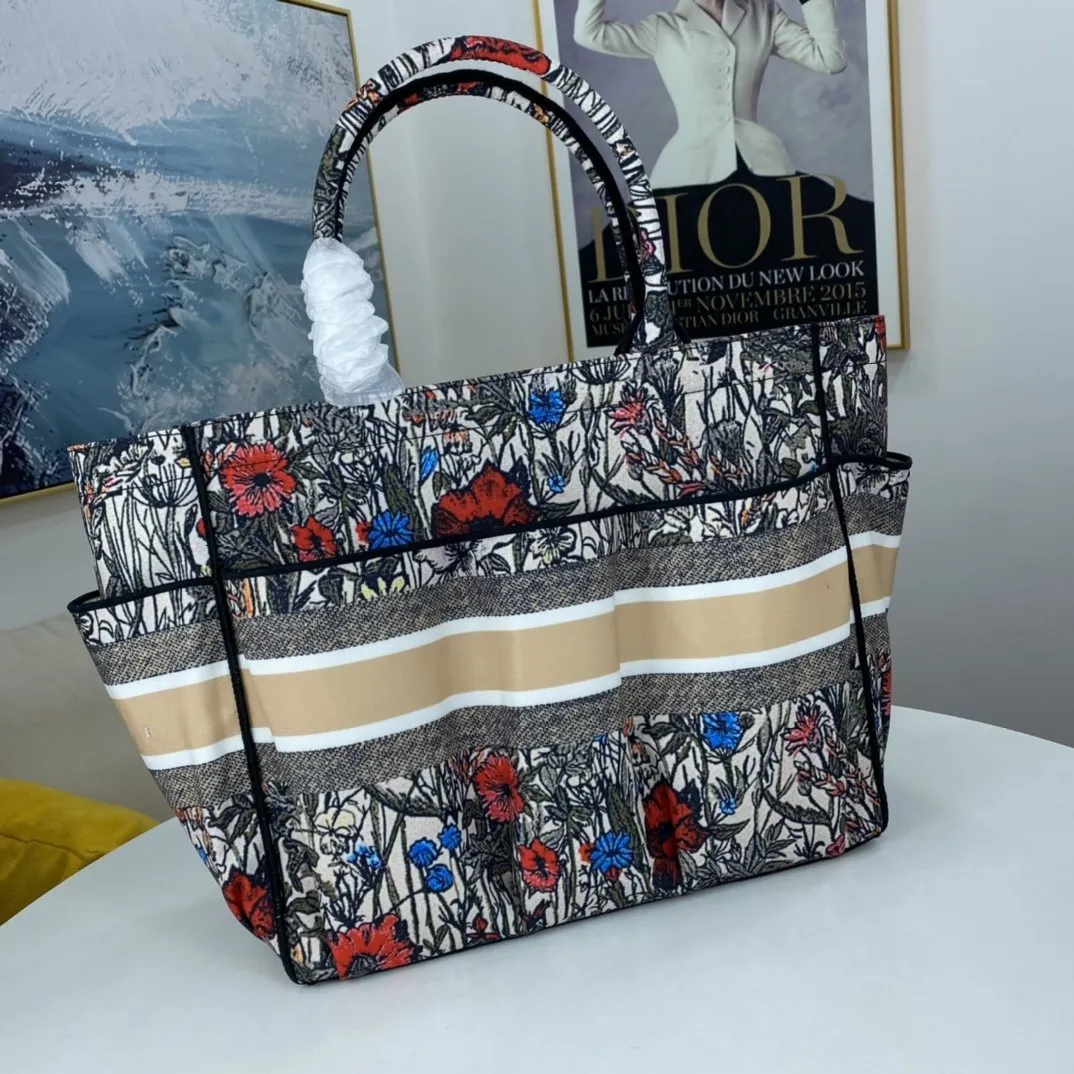 Designer Handbags DR 081
