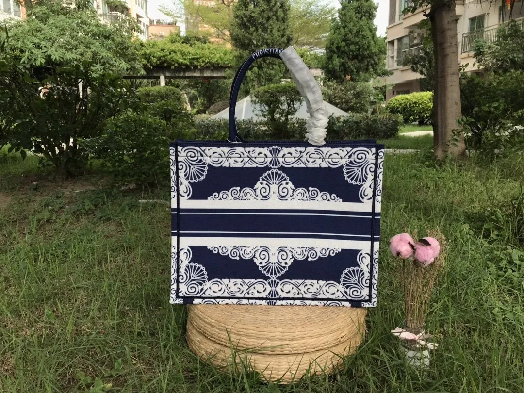 Designer Handbags DR 257