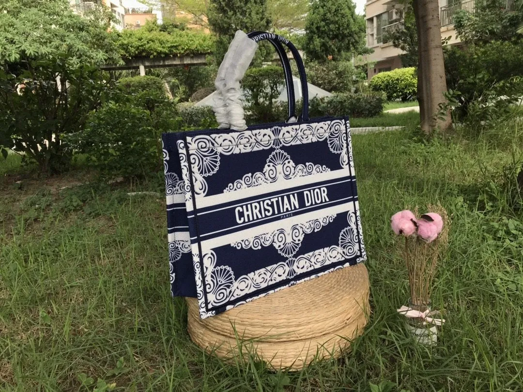 Designer Handbags DR 257