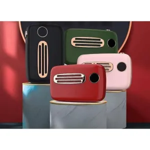 Sleek Bluetooth Speaker: Red
